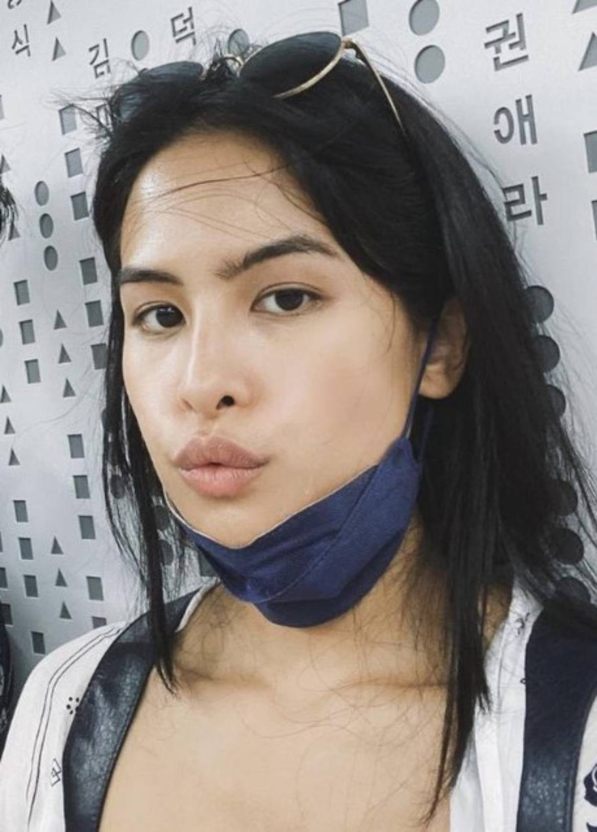 Maudy Ayunda Tampil dengan Rambut Berantakan namun Tetap Glowing Tanpa Makeup Saat Berkunjung ke Korea Selatan