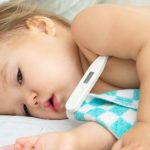 5 Cara Menurunkan Panas Pada Bayi di Rumah, Yang Perlu Para Orang Tua Ketahui