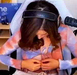 (Full Video) Girl Streamer Pokimane Wardrobe Malfunctions Videos Goes Viral on Twitter and Reddit